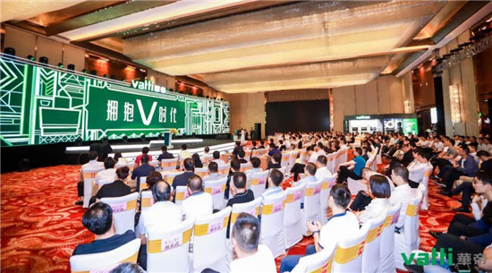 ��ӵ��Vʱ��������2018���㾭���̰佱ʢ��¡�ؾٰ�